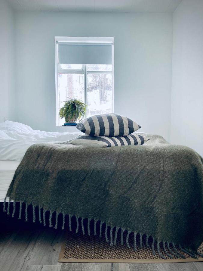 Day Dream Central Akureyri Two Bedroom Apartment Esterno foto
