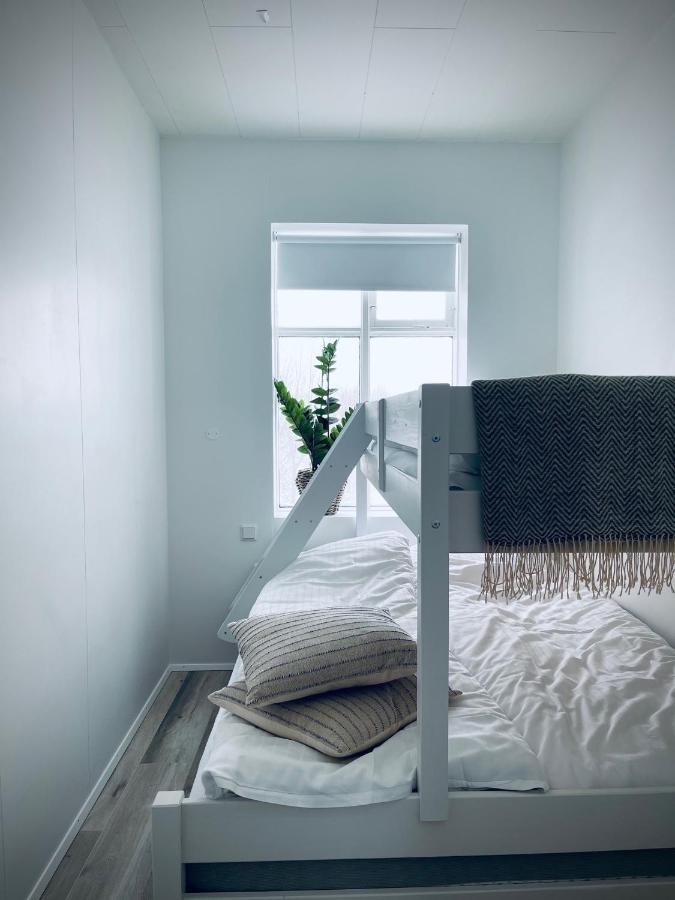 Day Dream Central Akureyri Two Bedroom Apartment Esterno foto