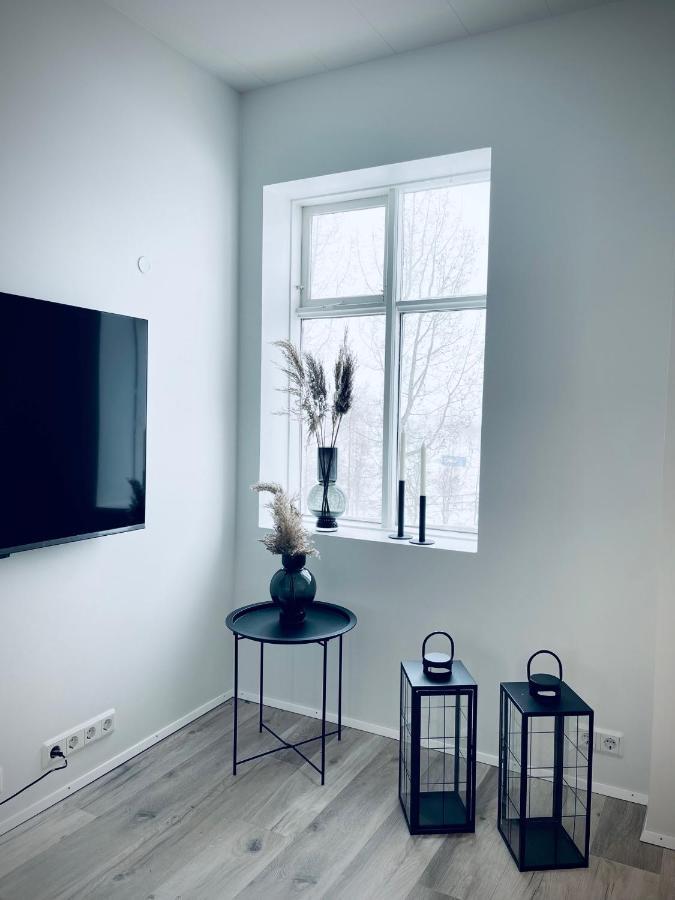 Day Dream Central Akureyri Two Bedroom Apartment Esterno foto