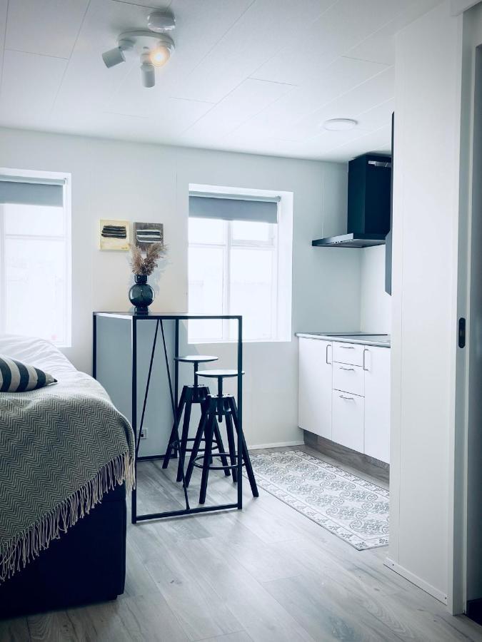 Day Dream Central Akureyri Two Bedroom Apartment Esterno foto